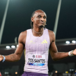 alison dos santos bate o recorde mundial dos 400m com barreiras