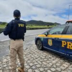 Agente da PRF na BR-324