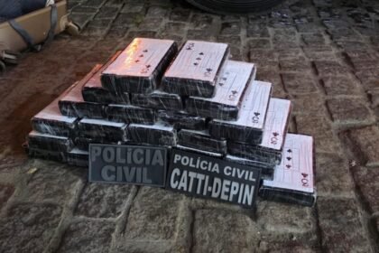 Tabletes de cocaina apreendidos pela Policia Civil