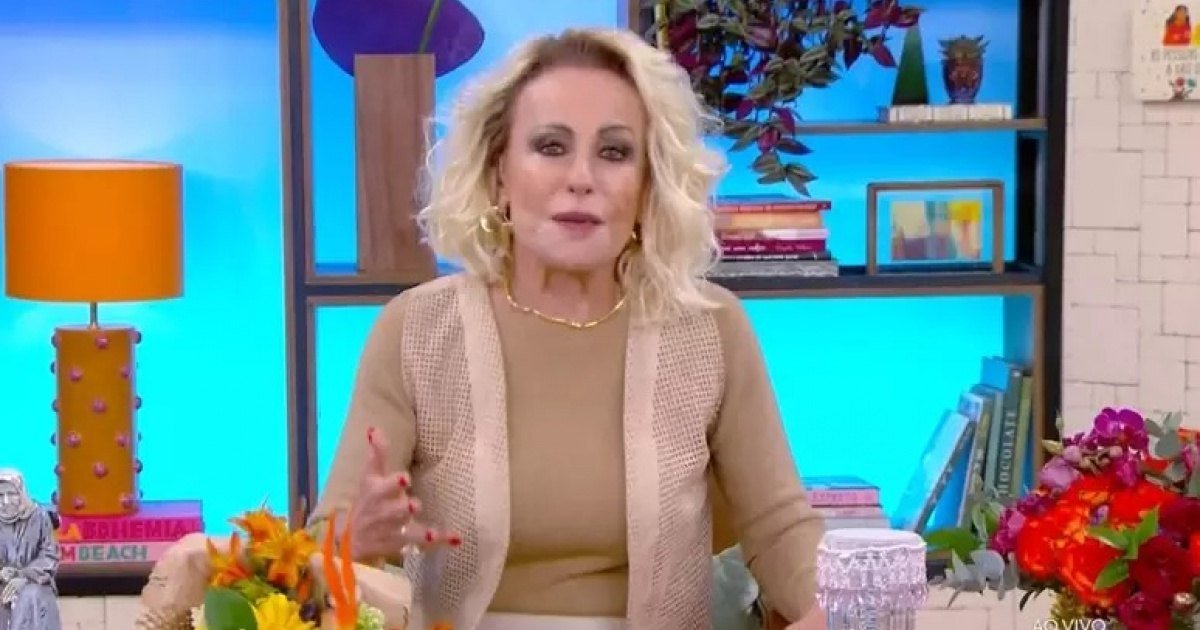 Ana Maria Braga no estúdio do Mais Você