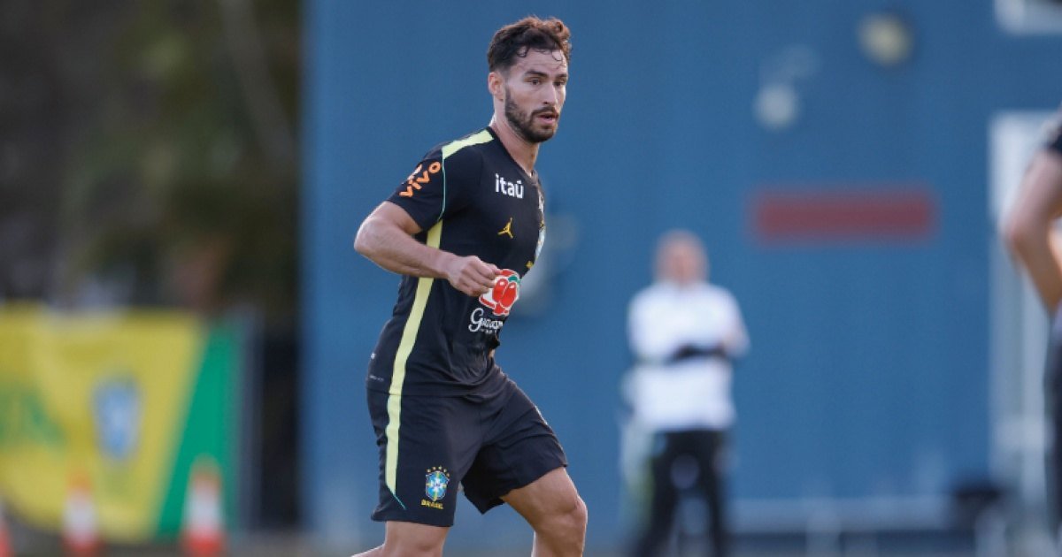 Martinelli em treino da Seleção Brasileira