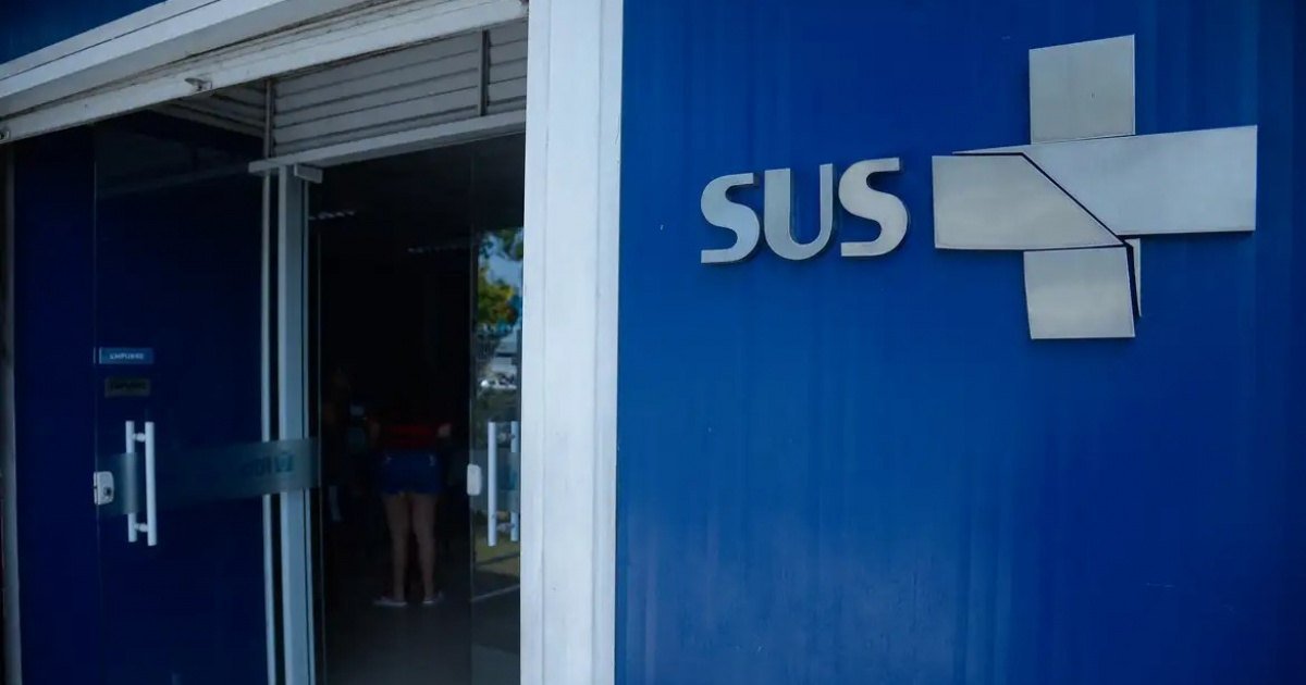 Fachada de unidade do SUS