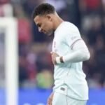 Kylian Mbappé em campo