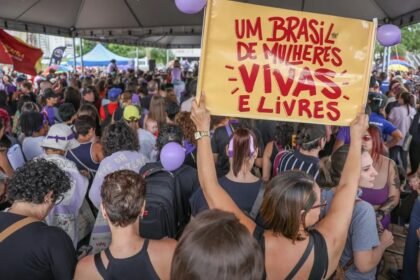 Mulheres em ato contra a violência