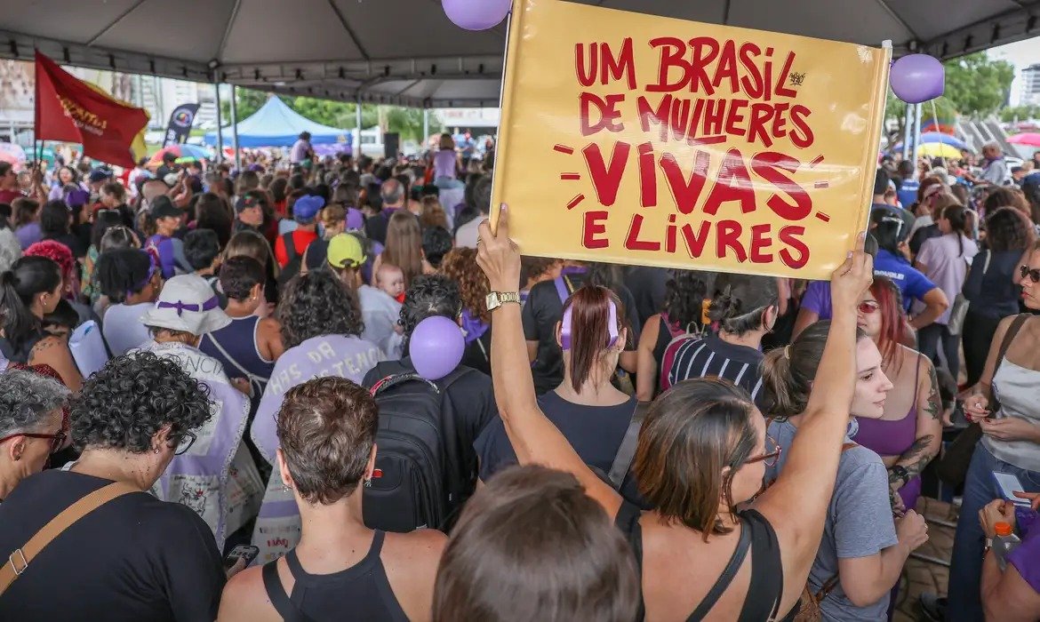 Mulheres em ato contra a violência