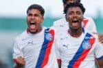 Jogadores do Bahia Sub-20 comemoram gol