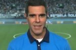 O narrador Paulo Andrade em transmissão esportiva