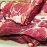 Carne bovina em frigorífico