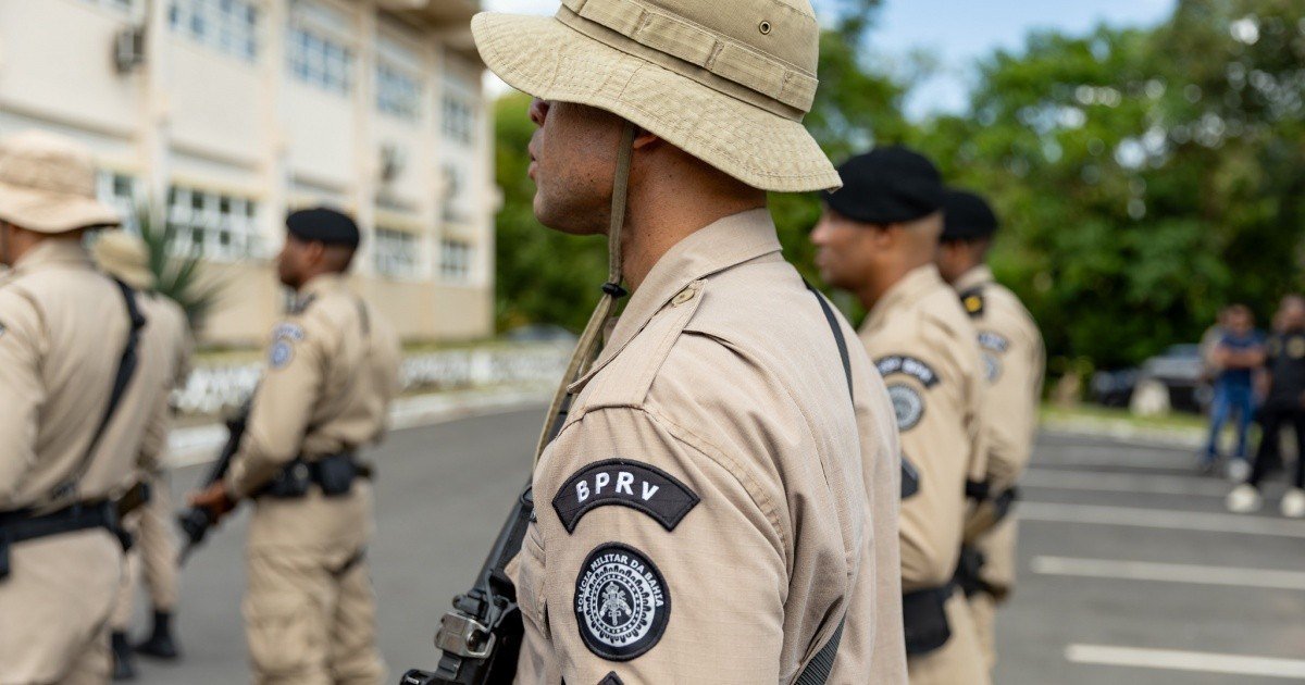 Policiais militares da Bahia em formação
