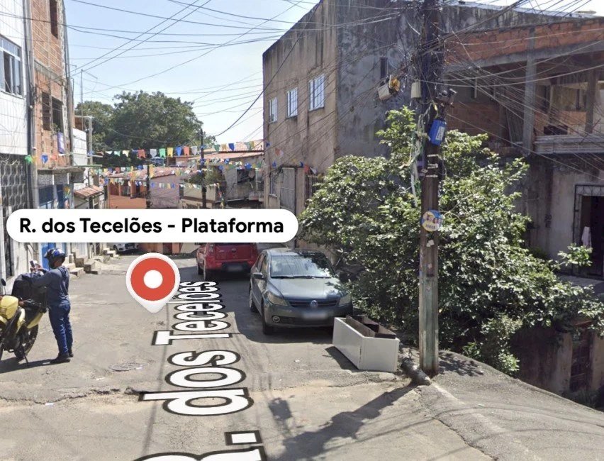 Rua dos Tecelões, em Plataforma