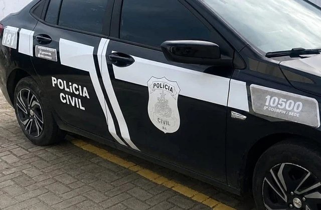 Viatura da Polícia Civil