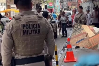 Viatura da Polícia Civil