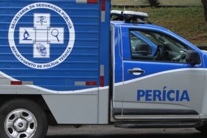Viatura da Polícia Civil